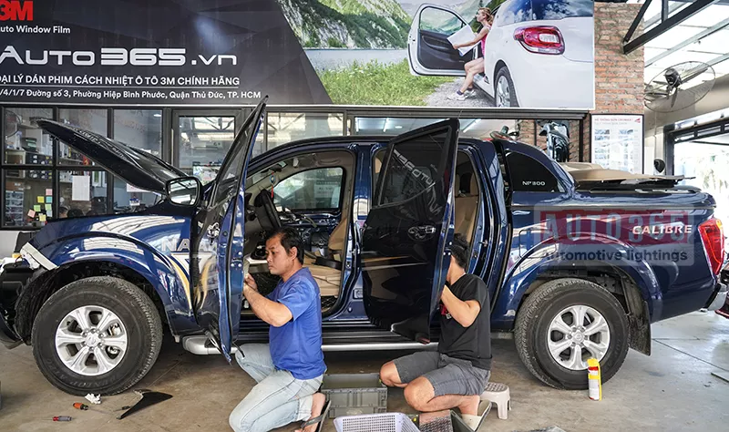 Nissan Navara cách âm chống ồn với vật liệu CTK